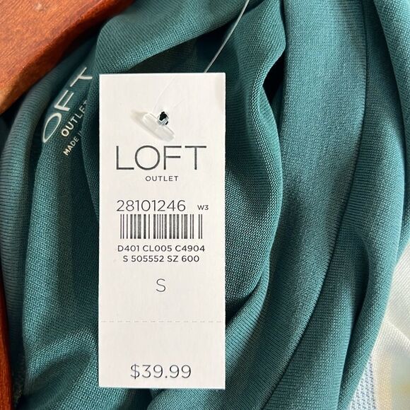 Loft Tie Sleeve Pullover Top - Picture 4 of 5